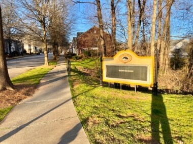 Building Photo - 18651 Shawnee Ridge Rd