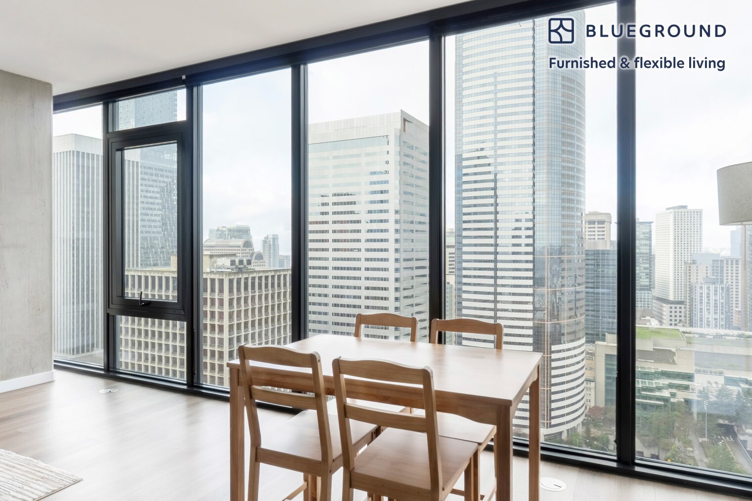 Building Photo - 704 Spring St