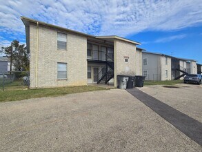 Building Photo - SECTION 8/HUD - WATER INCLUDED - COMING SOON!