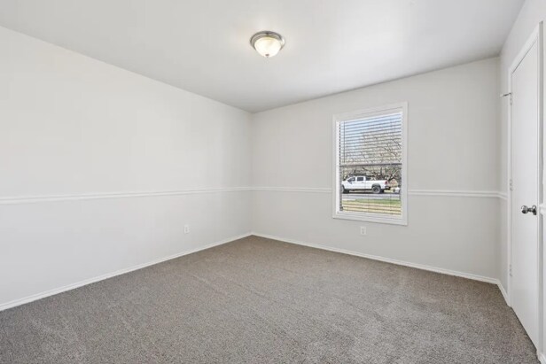 Building Photo - 7020 Green Ridge Trl