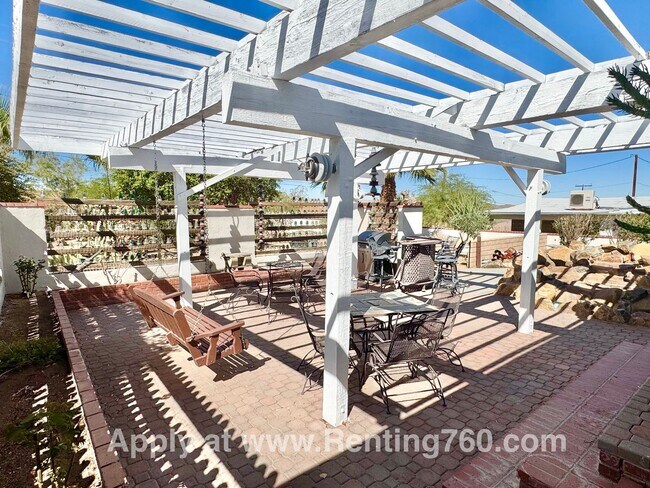 Building Photo - 2 Bed 2 Bath Home In Indian Cove