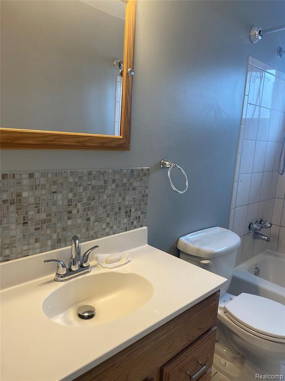 Building Photo - 19430 Williamson St