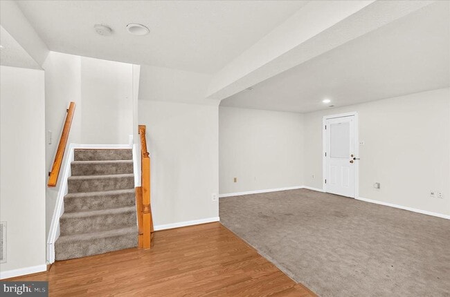 Building Photo - 2009 Heritage Dr