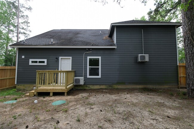 Building Photo - 519 Magnolia Point Dr