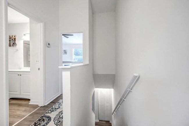 Building Photo - 111 E 1st St