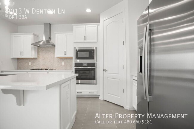 Building Photo - 9013 W Denton Ln