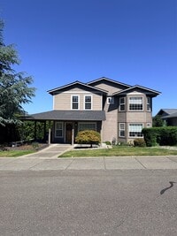 Building Photo - 1607 Nisqually St