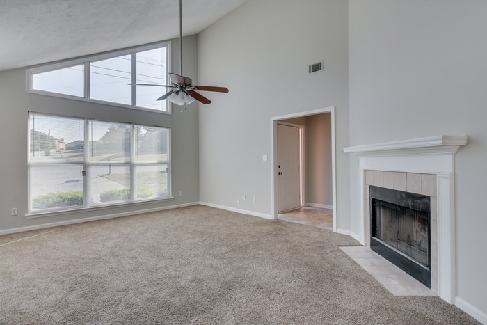 Building Photo - 3459 Linderwood Dr