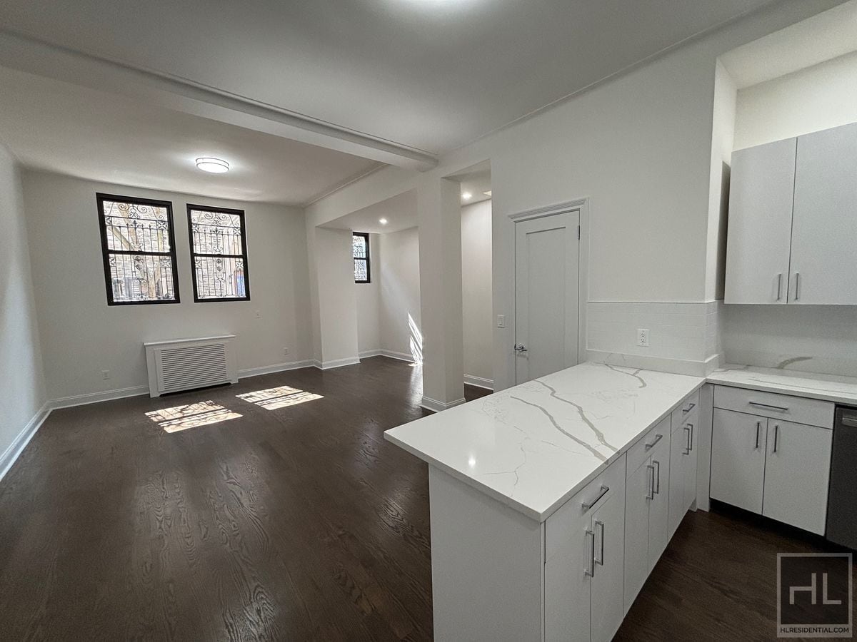 Building Photo - WEST 68 STREET