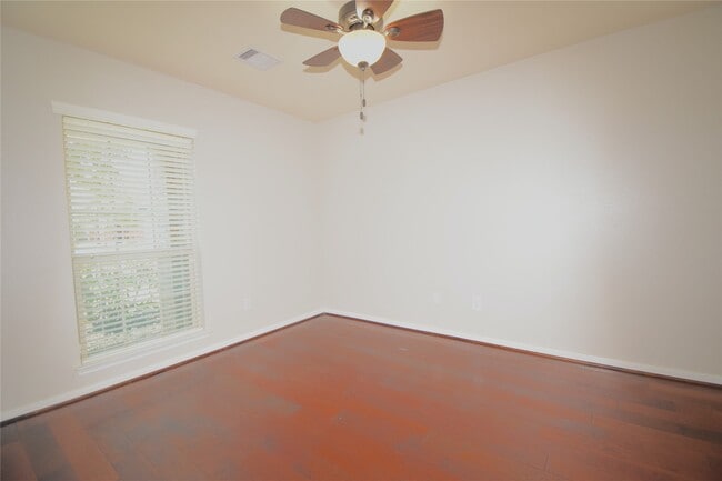 Building Photo - 21518 Crainfeld Dr