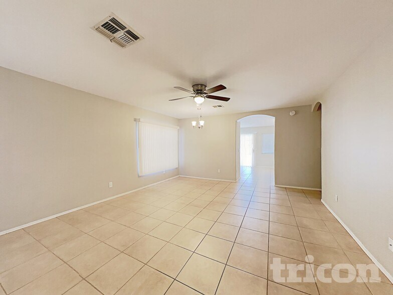 Building Photo - 3555 W Via Del Sol Dr