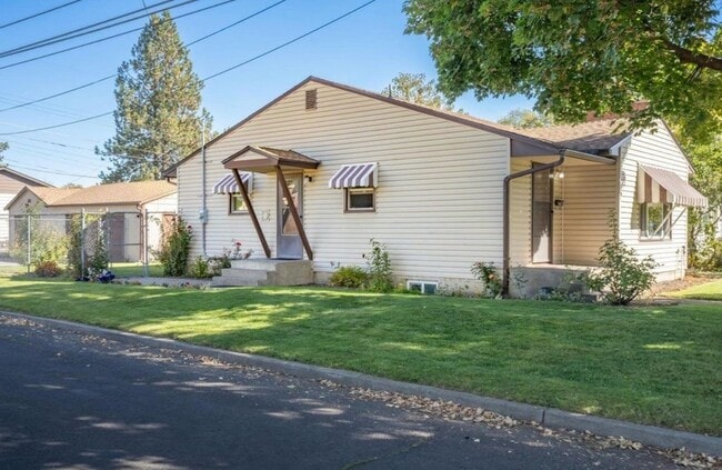 Primary Photo - 603 E Columbia Ave