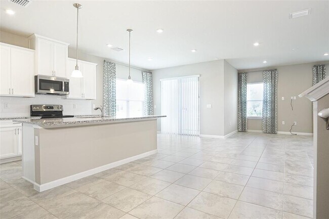 Building Photo - 1892 Basenji Dr