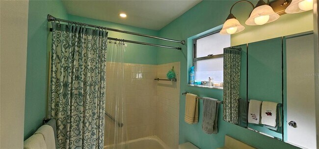 Building Photo - 2009 Riverbluff Pkwy