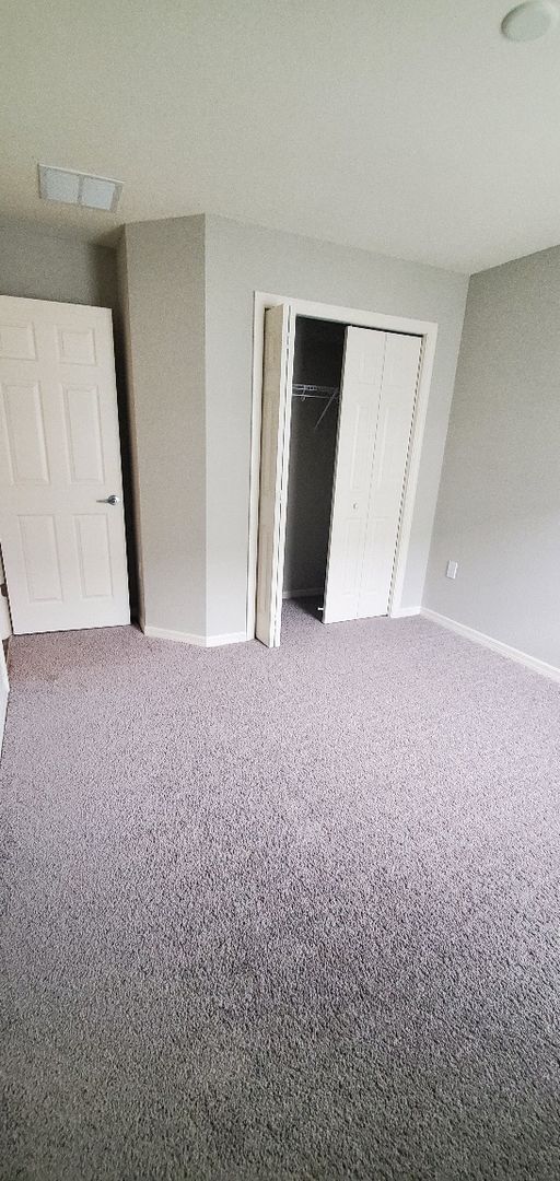 Building Photo - 4-Bedroom, 2-Bathroom in Villamar Winter Haven