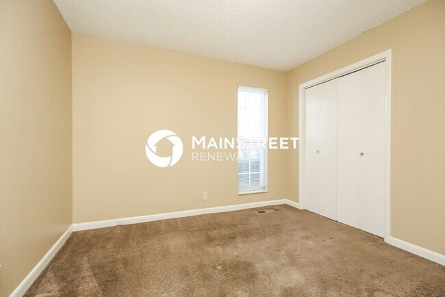 Building Photo - 3 Bedroom Pet-Friendly Home in Antioch, TN with Main Street Renewal