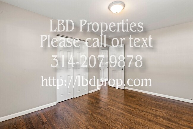 Building Photo - 490 St Marie St