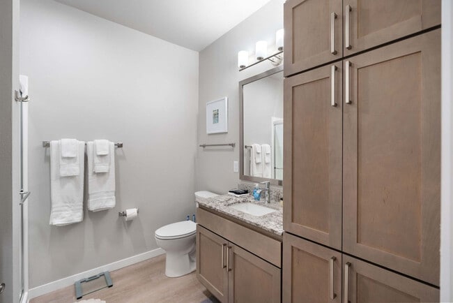 Building Photo - 601 Sand Pearl Ln