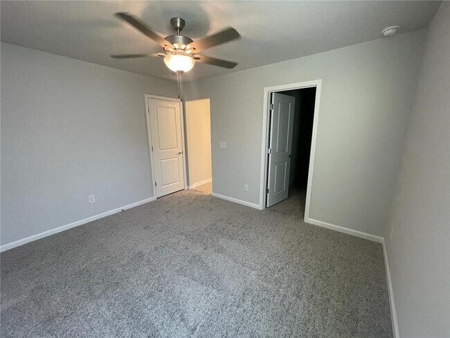 Building Photo - 3156 Morris Hills Dr