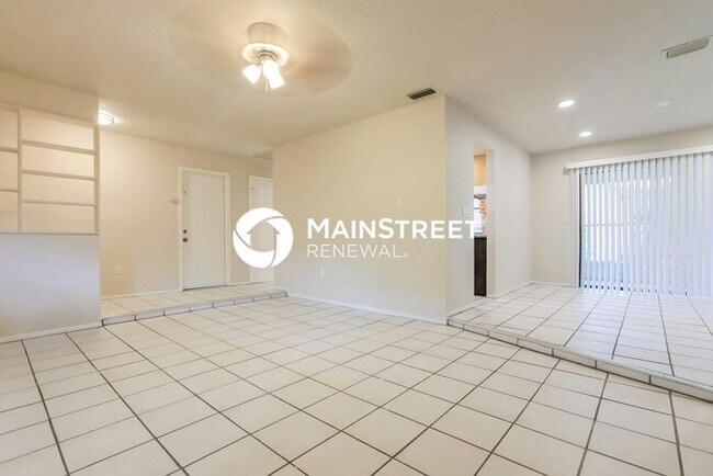 Building Photo - 3 Bedroom Pet-Friendly Home in PORT CHARLOTTE, FL with Main Street Renewal