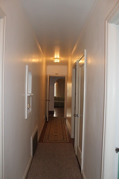 Building Photo - 1232 28th Ave