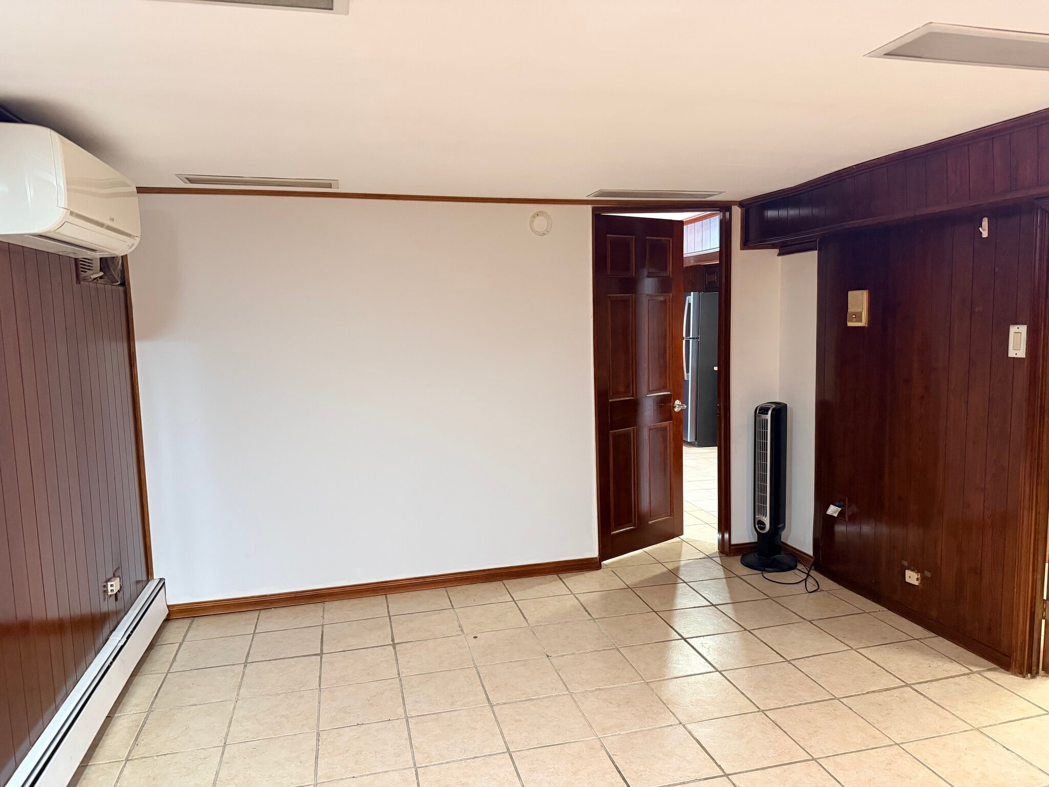Building Photo - 5315 69th St