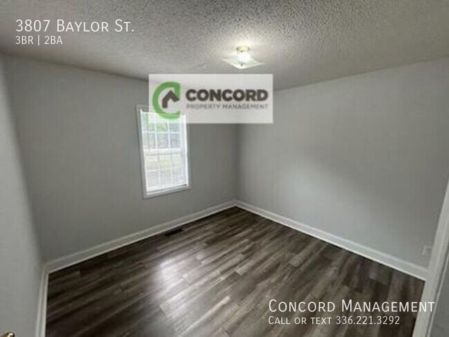 Building Photo - 3807 Baylor St