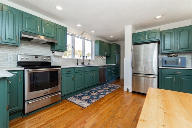 Building Photo - 59 Langdon Ave