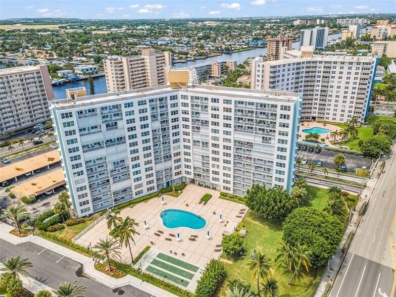 Primary Photo - 201 N Ocean Blvd