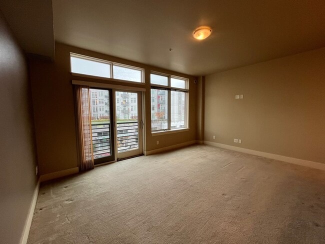 Building Photo - Beautiful 1 bedroom home at The Drake in B...