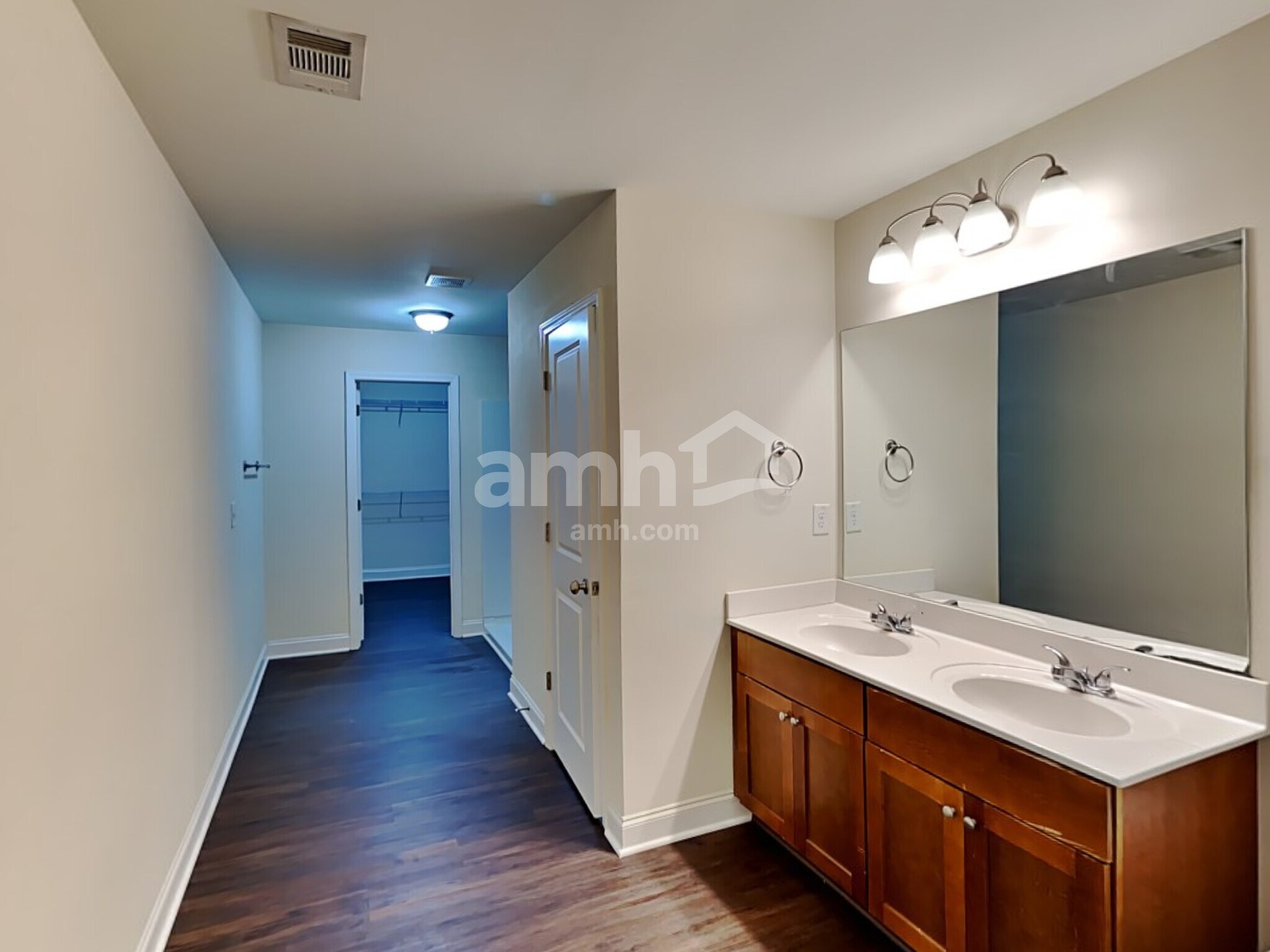 Building Photo - 2515 Beal St