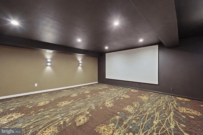 Building Photo - 16355 Boatswain Cir