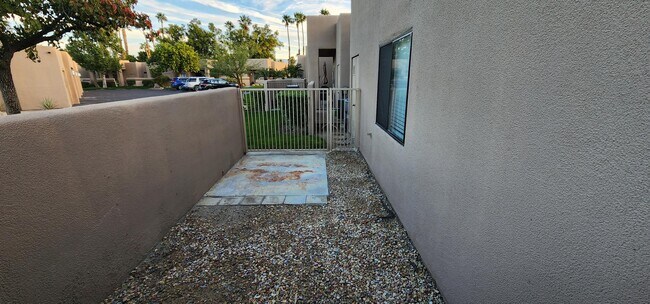 Building Photo - 28656 Taos Ct