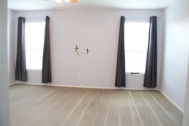 Building Photo - 2711 Cally Ct