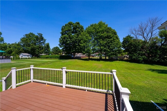 Building Photo - 8686 Maple Ln