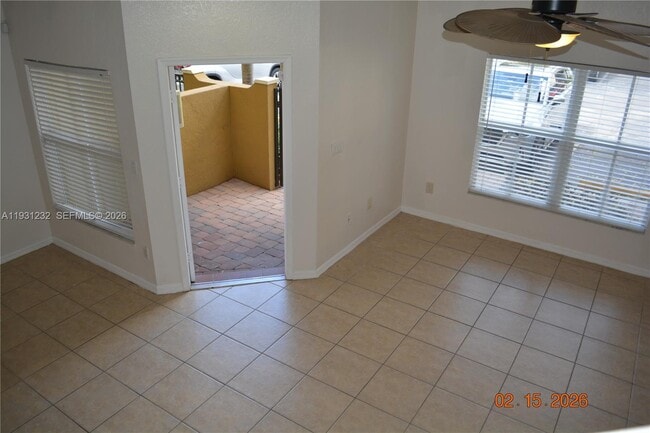 Building Photo - 2851 Prospect Rd