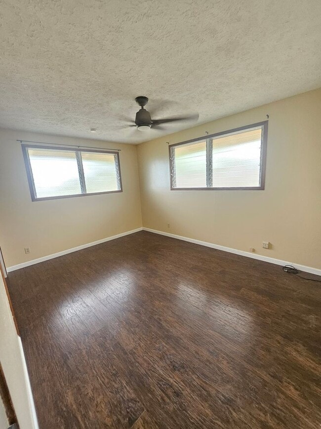 Building Photo - Beautiful 3 bedroom home in Hilo