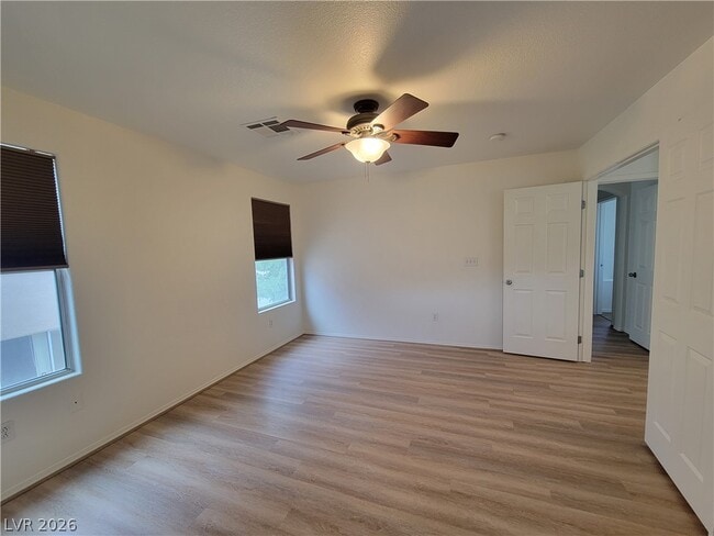 Building Photo - 3813 Bayamon St