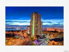 Building Photo - 700 W Harbor Dr