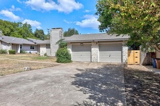 Building Photo - 6604 Scrub Oak Ln