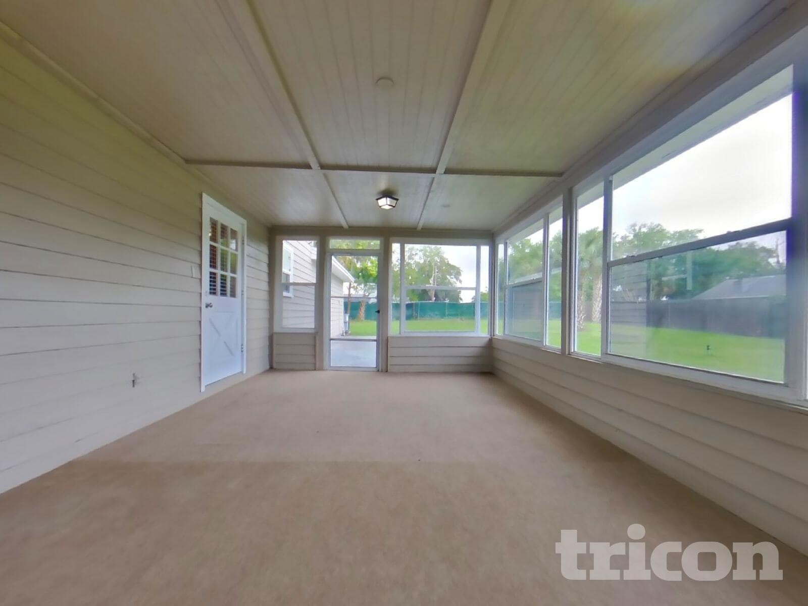 Building Photo - 872 Fairview Ave