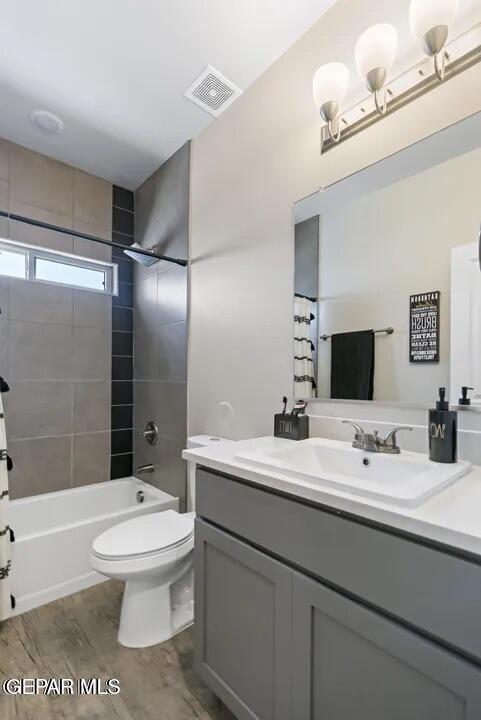 Building Photo - 930 Bicknor Pl