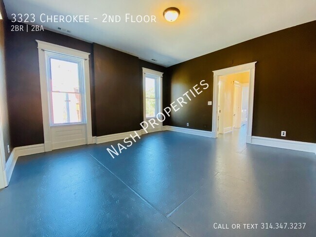 Building Photo - 3323 Cherokee-2nd Floor