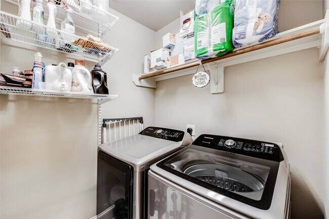 Building Photo - 5212 Washington Ave