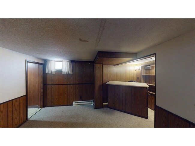 Building Photo - 2849 Jersey Ave S