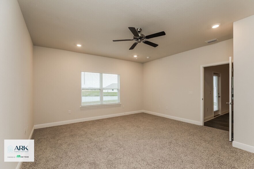 Building Photo - 428 Eagle Lake Wy