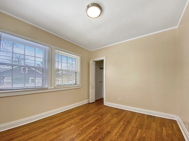 Building Photo - 33670 N Idlewild Dr