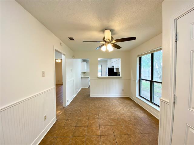 Building Photo - 1244 Misty Ln