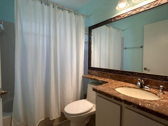 Building Photo - 3054 S Oakland Forest Dr