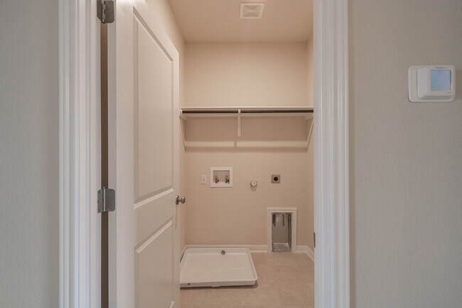 Building Photo - 1660 Coral Sunrise Trl